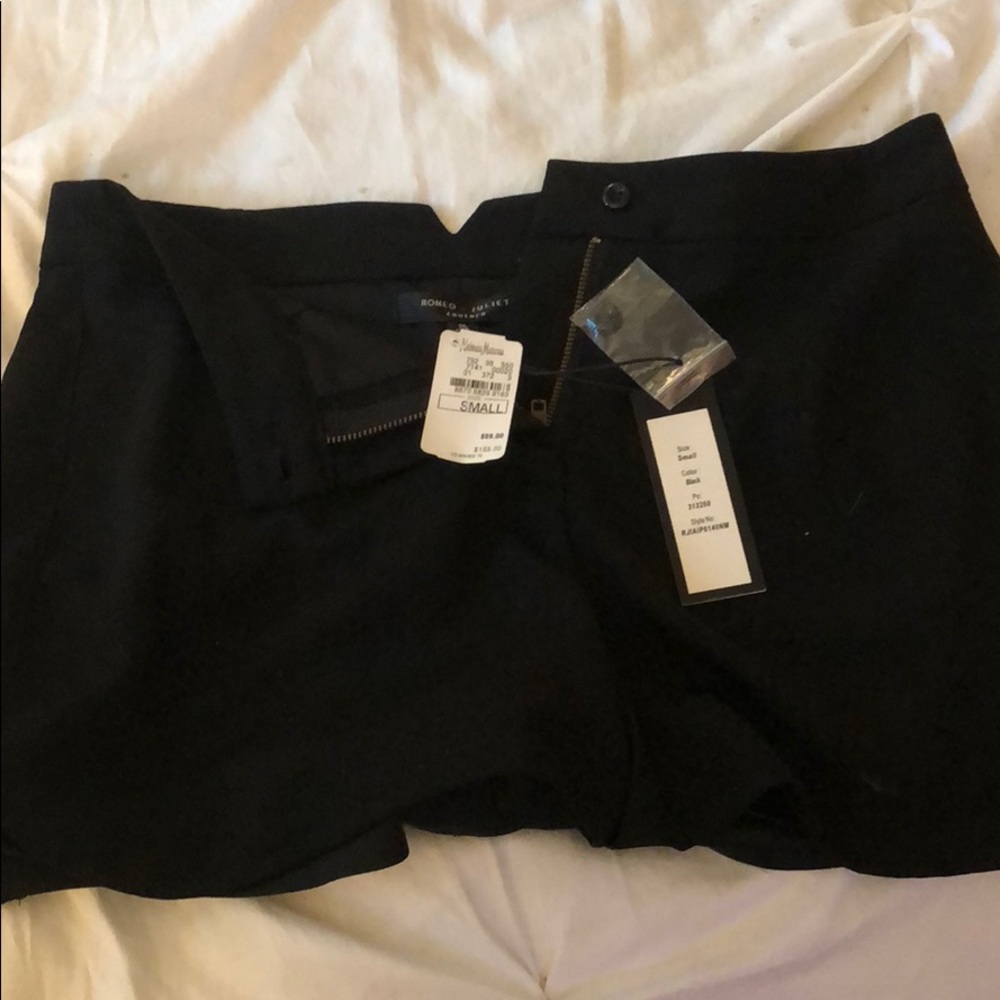 NEW black shorts
